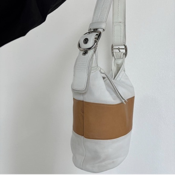 <3SOLD<3 - Picture 2 of 4